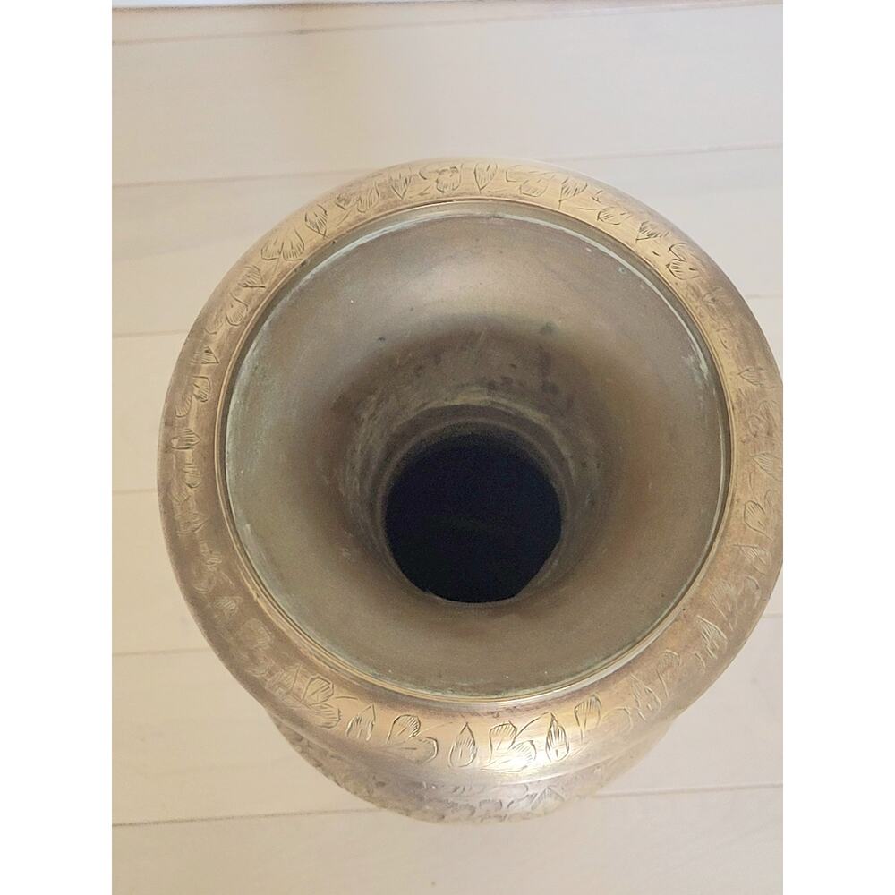 Vintage Tall Polished Brass Floor Vase India Etched Yoga Meditation Studio - Picture 4 of 9